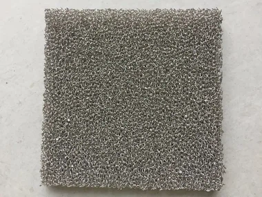 غیر محفوظ آئرن نکل فوم